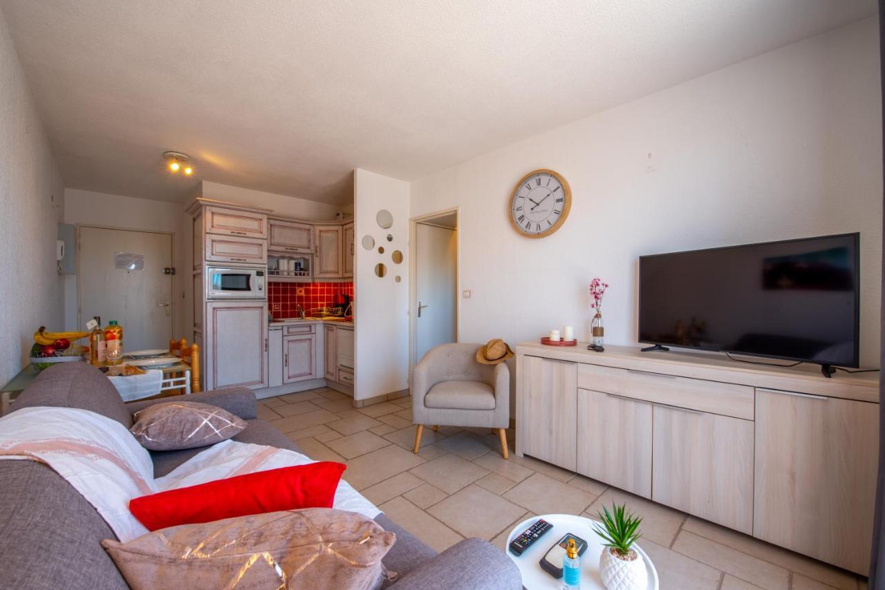 T2 En Hypercentre -Parking Prive-Clim-Proche Plage Sainte-Maxime Exterior photo